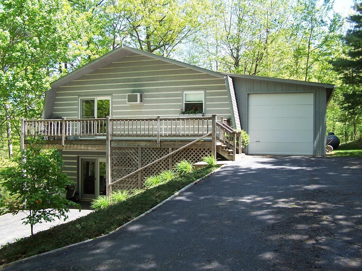 Cabin Creekwood Lyndhurst 外观 照片