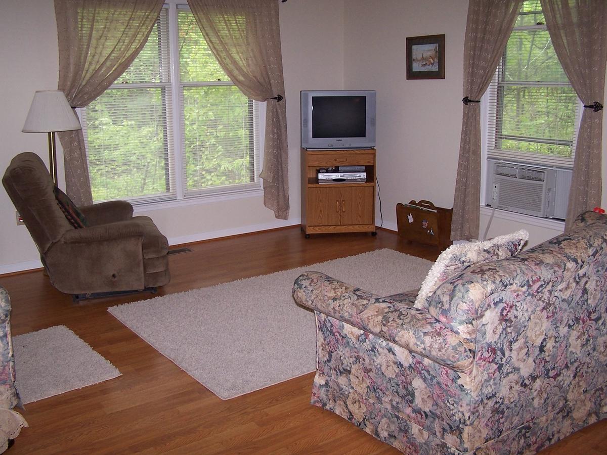 Cabin Creekwood Lyndhurst 外观 照片